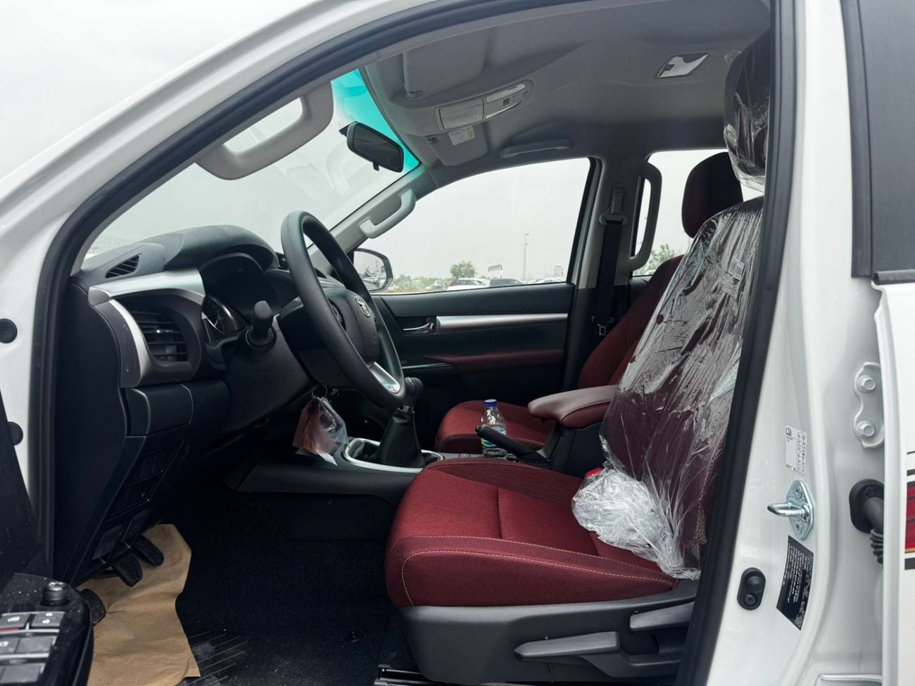 تويوتا هيلوكس 2026 TOYOTA HILUX D-C 2.7L PETROL MANUAL GCC SPEC