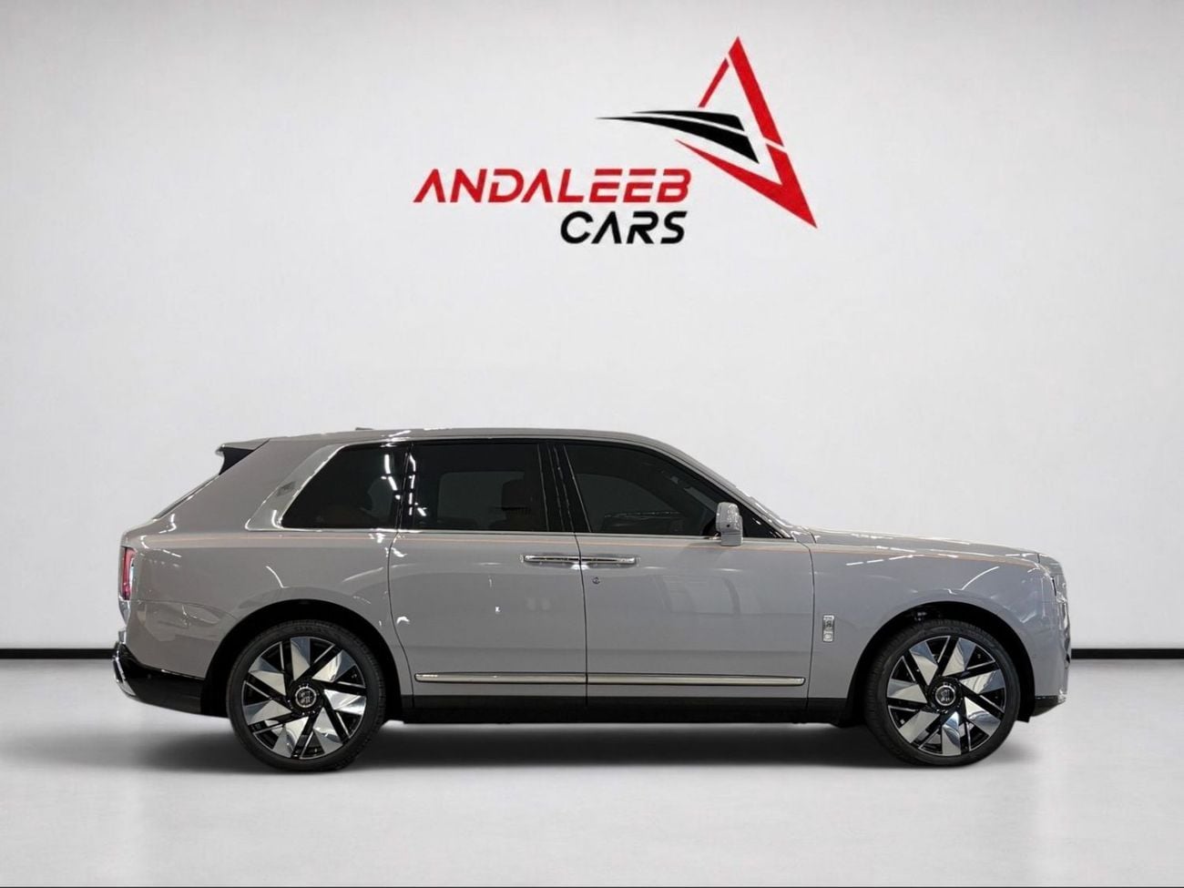 رولز رويس كولينان STD 2025 ROLLS ROYCE CULLINAN | BRAND NEW | 6.75L TWIN-TURBO V12 | 1,250 KM | NO ACCIDENT | EUROPEAN