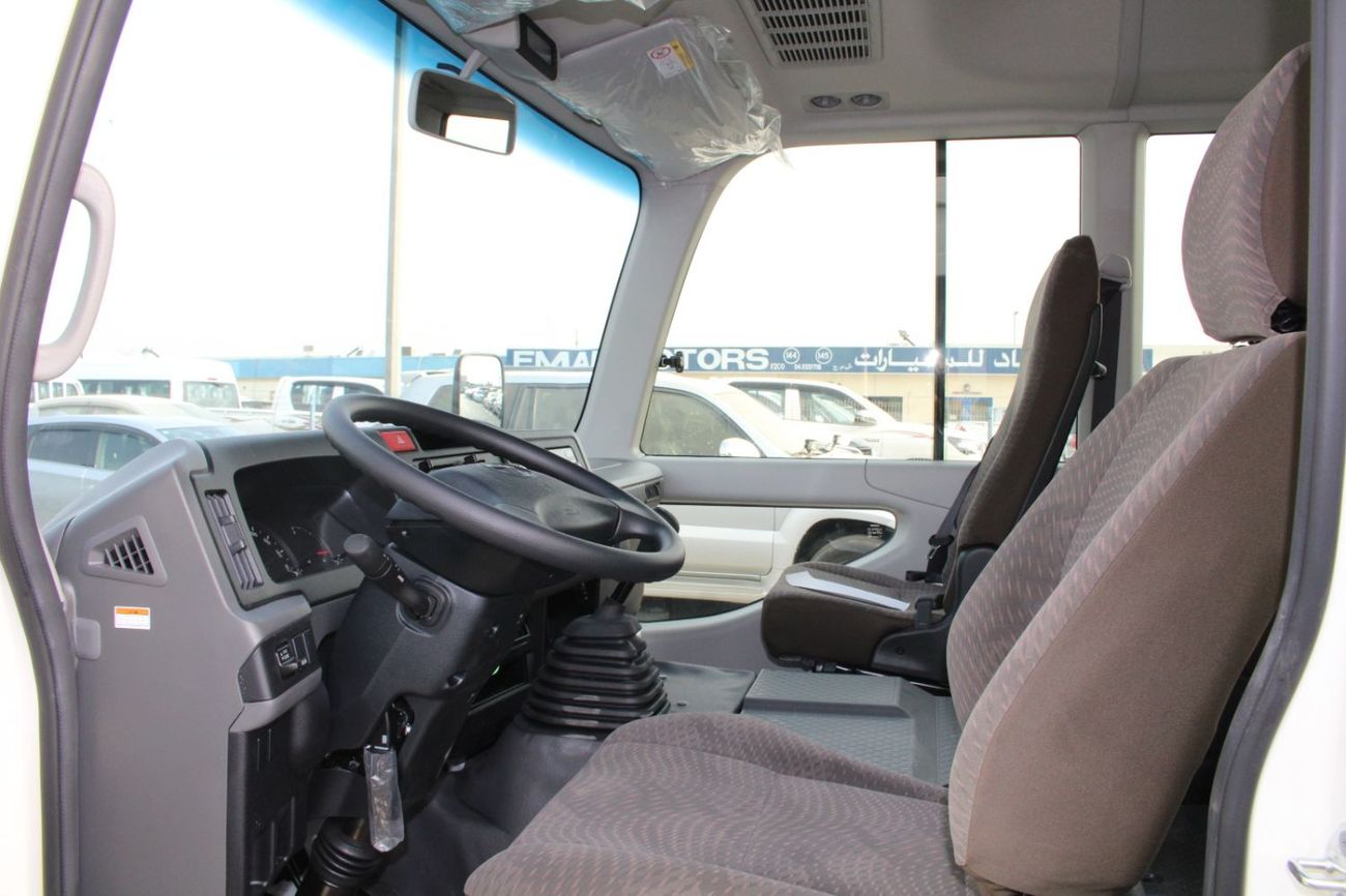 تويوتا كوستر 2.7L (23-Seater)