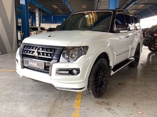 Mitsubishi Pajero Signature Edition | National Day Celebration | Guaranteed Warranty | 0 Down Payment