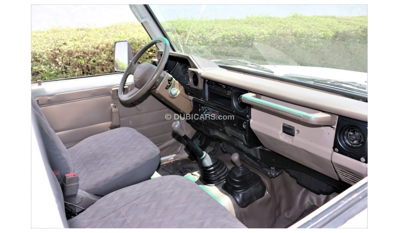 تويوتا لاند كروزر بيك آب تويوتا كروزر بيك اب 2006 خليجي بترول 4500 سي سي