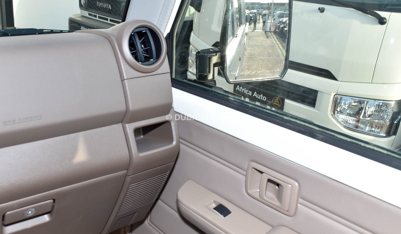 Toyota Land Cruiser Pick Up LC79 DC 4.5L V8 MT YM 2023