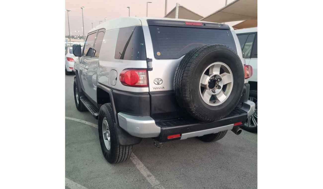 Toyota FJ Cruiser