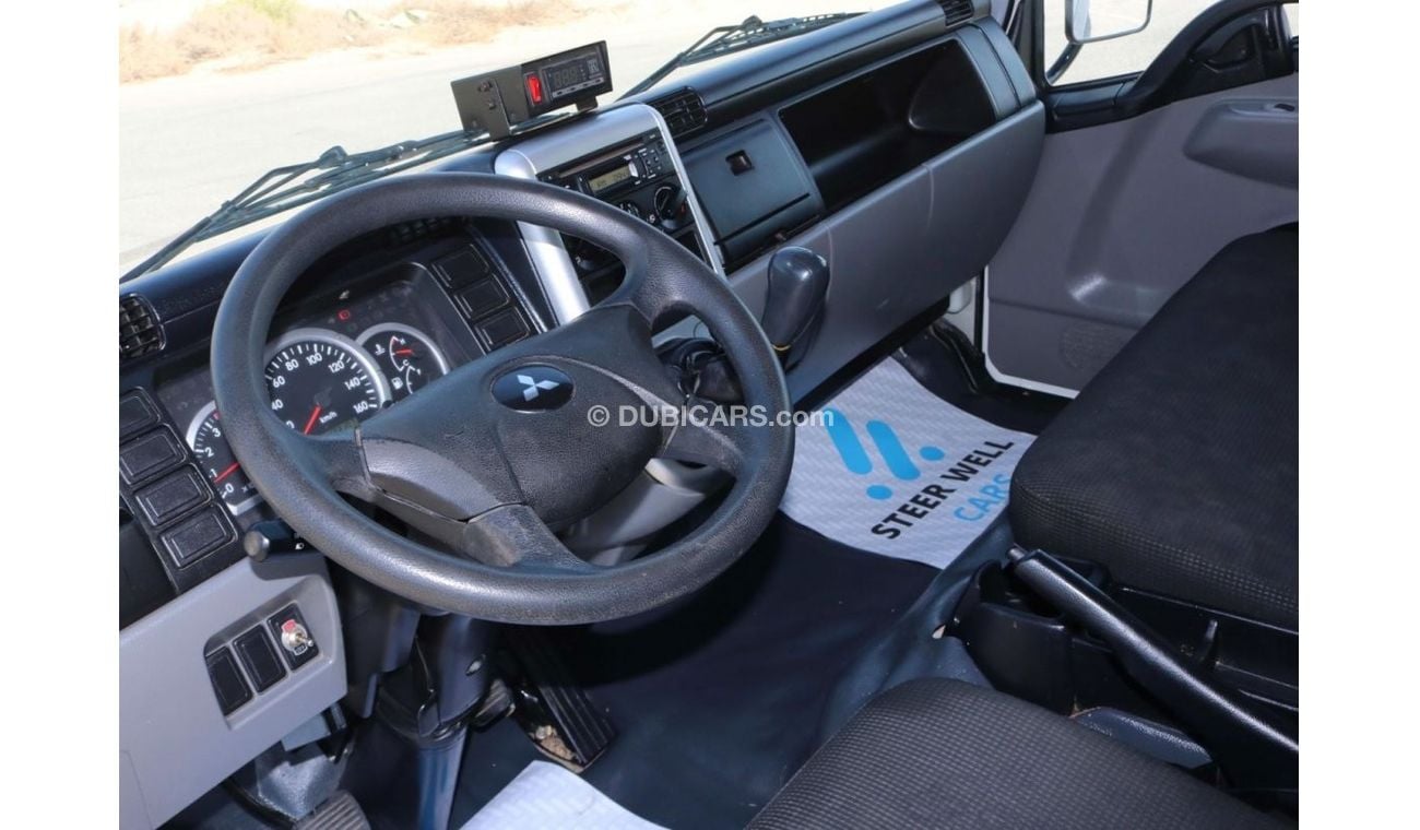 Mitsubishi Fuso Canter 2017 | CANTER 3.5 TON CHILLER WITH GCC SPECS AND EXCELLENT CONDITION