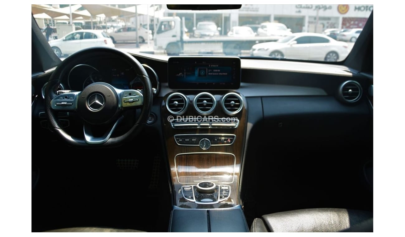 Mercedes-Benz C 300 MERCEDES--C300--FULL OPITION//GOOD CONDITION