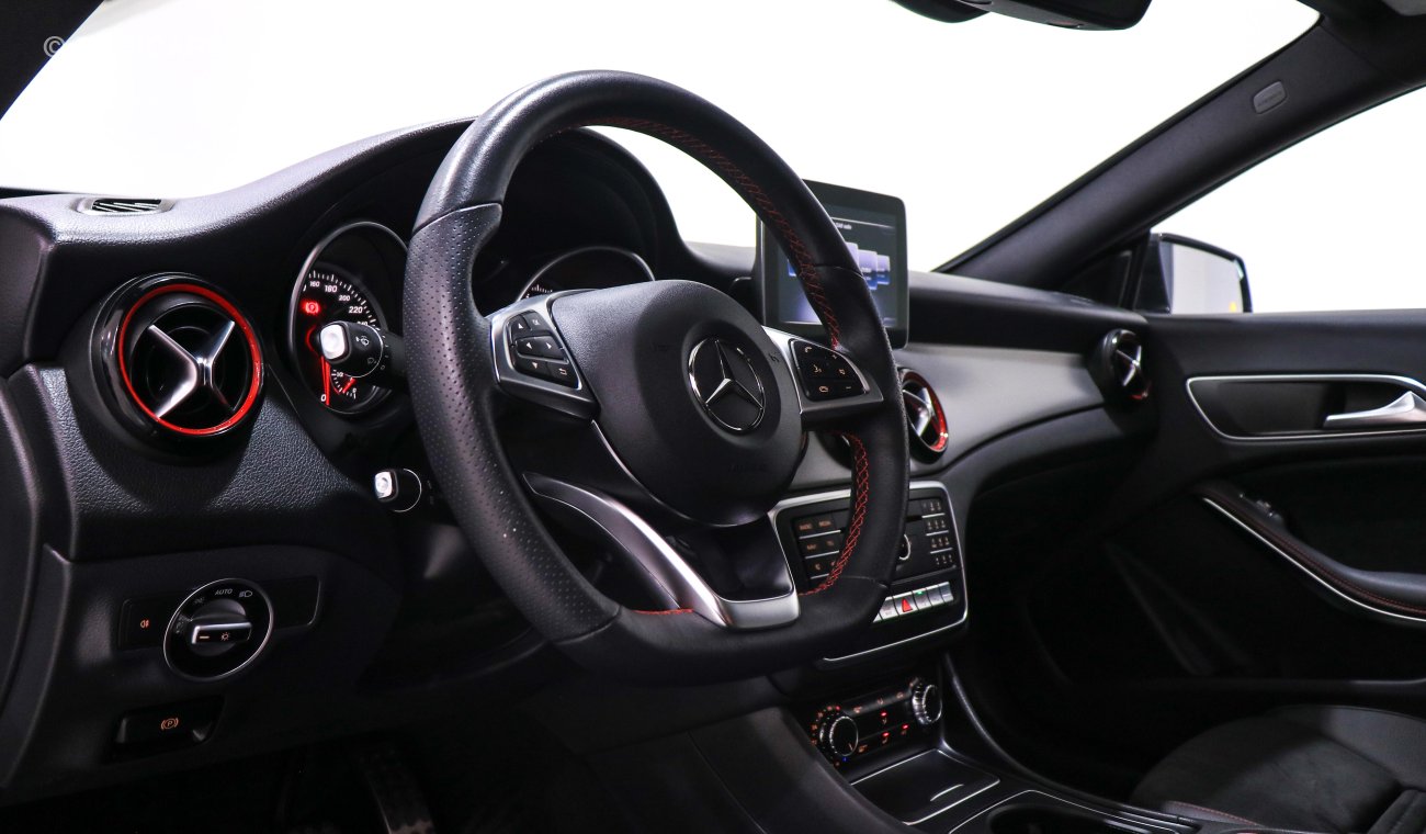 Mercedes-Benz CLA 250 4matic