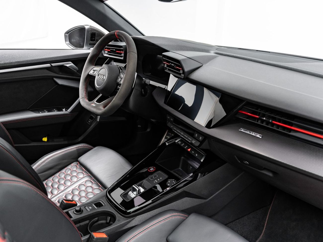 أودي RS3 TFSI quattro 2.5L Sedan