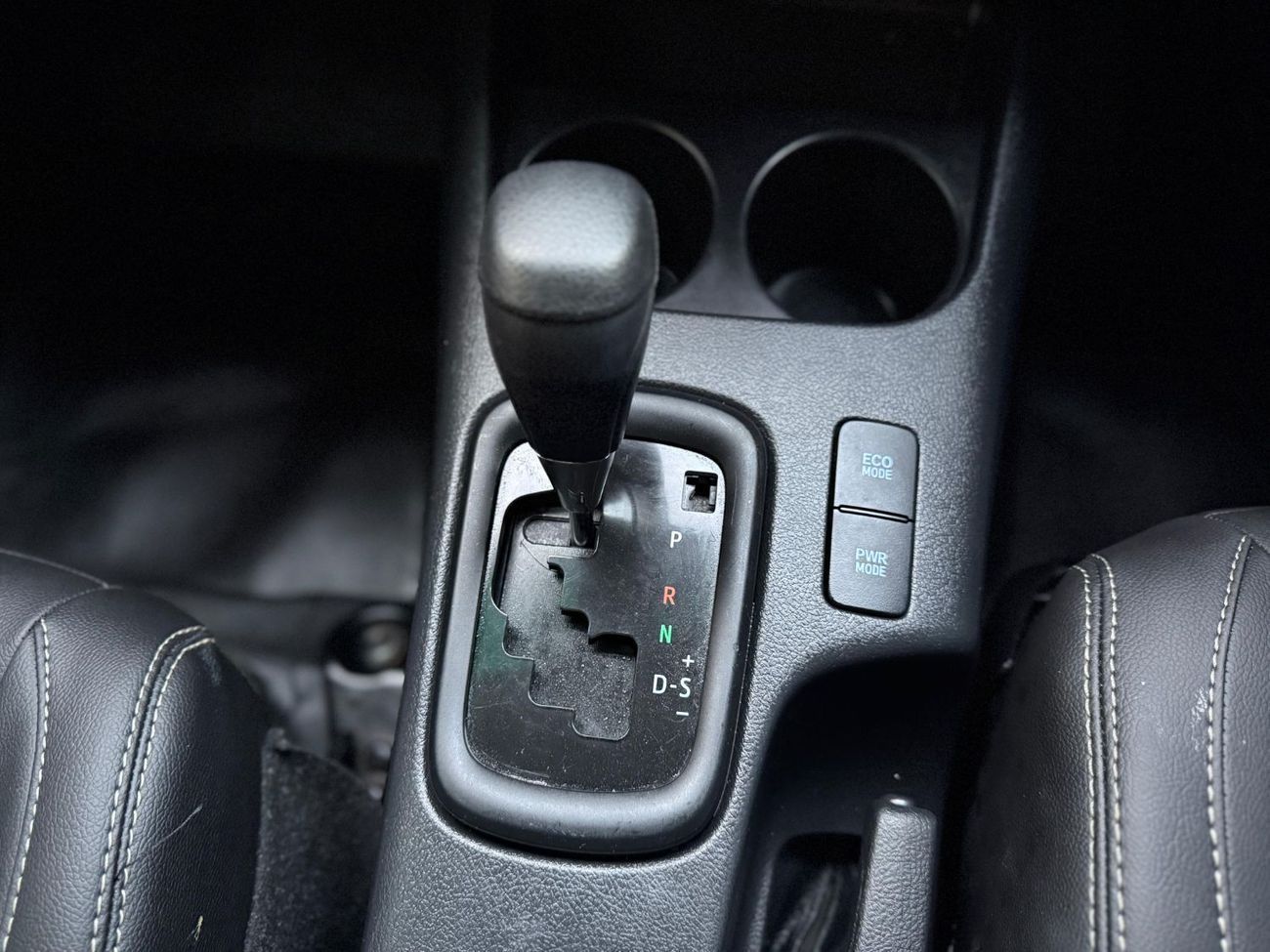 Toyota Hilux 2019 | 2.8L DIESEL | AT | RHD | BULL BAR | SPORTS BAR