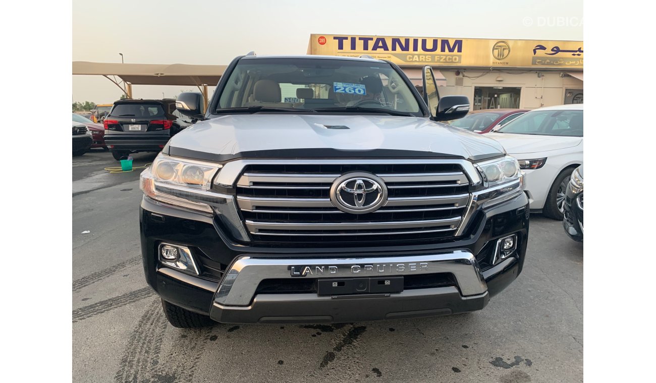 تويوتا لاند كروزر 4.5 Land Cruiser Diesel Sunroof Automatic