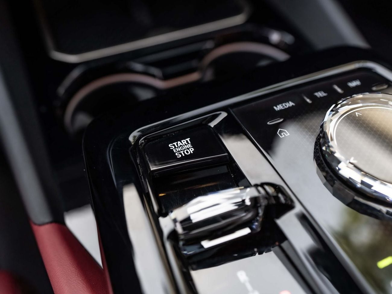 بي أم دبليو 520i M SPORT