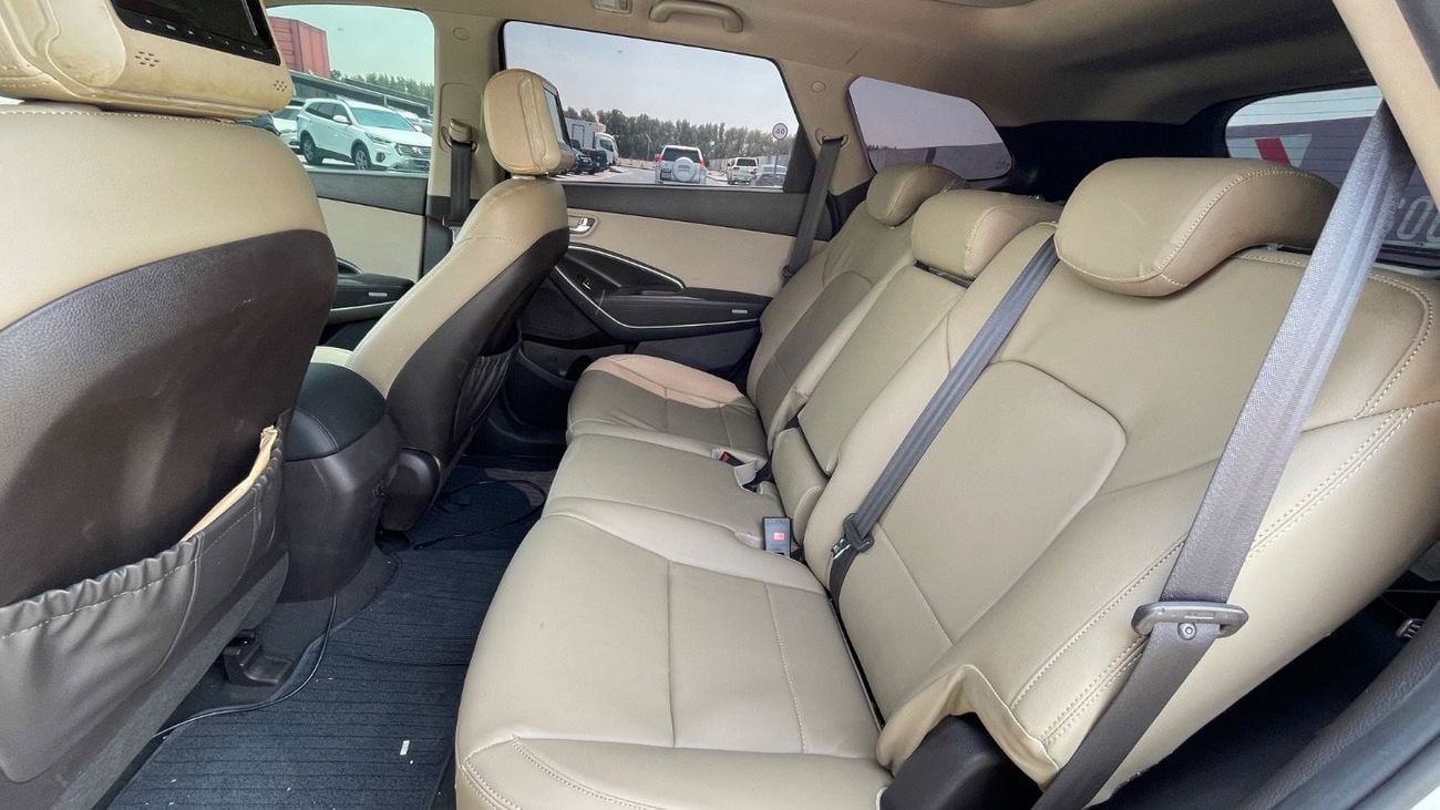 هيونداي سانتا في GLS Top 3.3L GCC