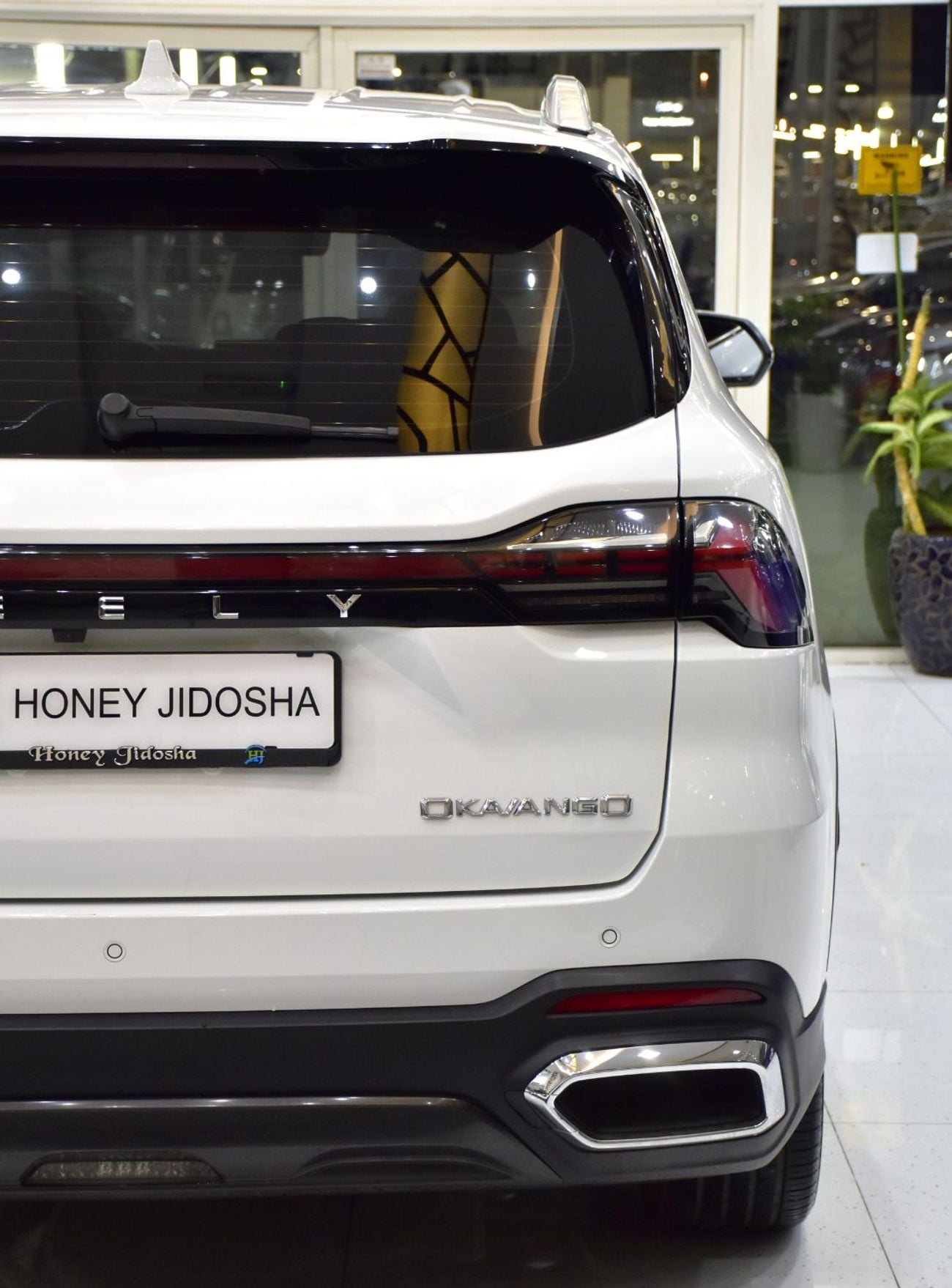 Geely Okavango GF EXCELLENT DEAL for our Geely Okavango ( 2025 Model ) in White Color GCC Specs