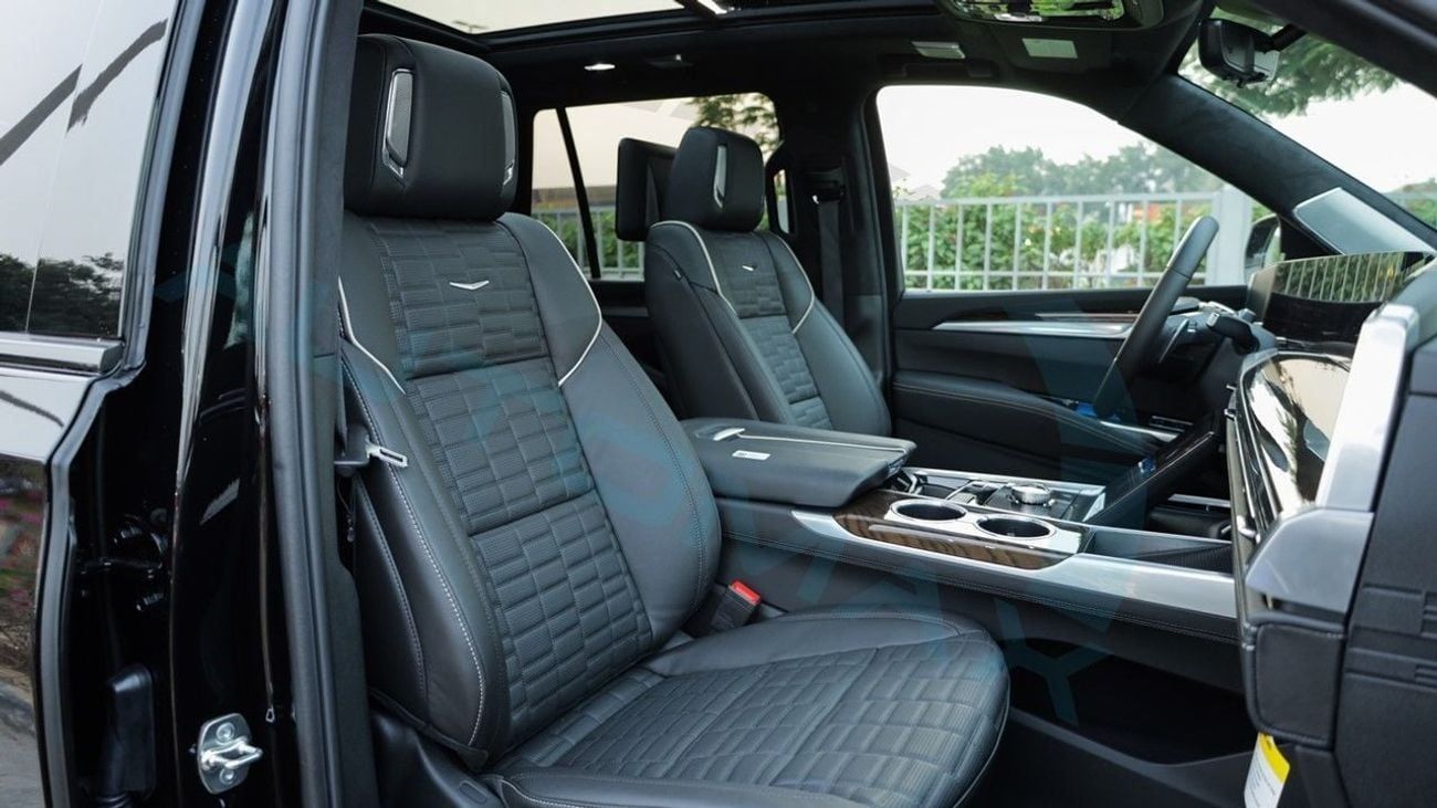 كاديلاك إسكالاد 600 Sport Platinum V8 6.2L 0Km 2025 With 5 Years Or 200,000 Km Warranty @Official Dealer