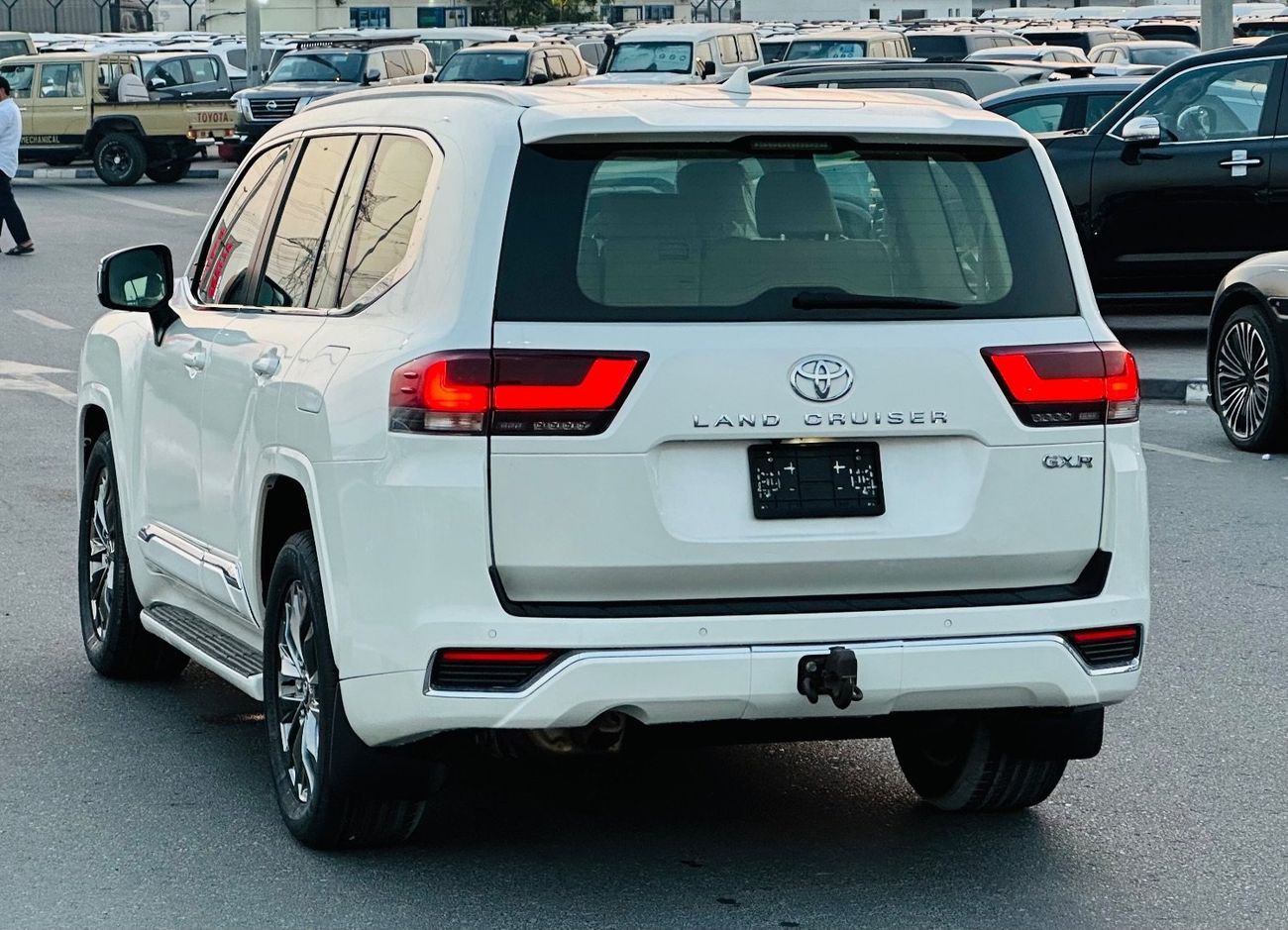 Toyota Land Cruiser GXR 4.0L