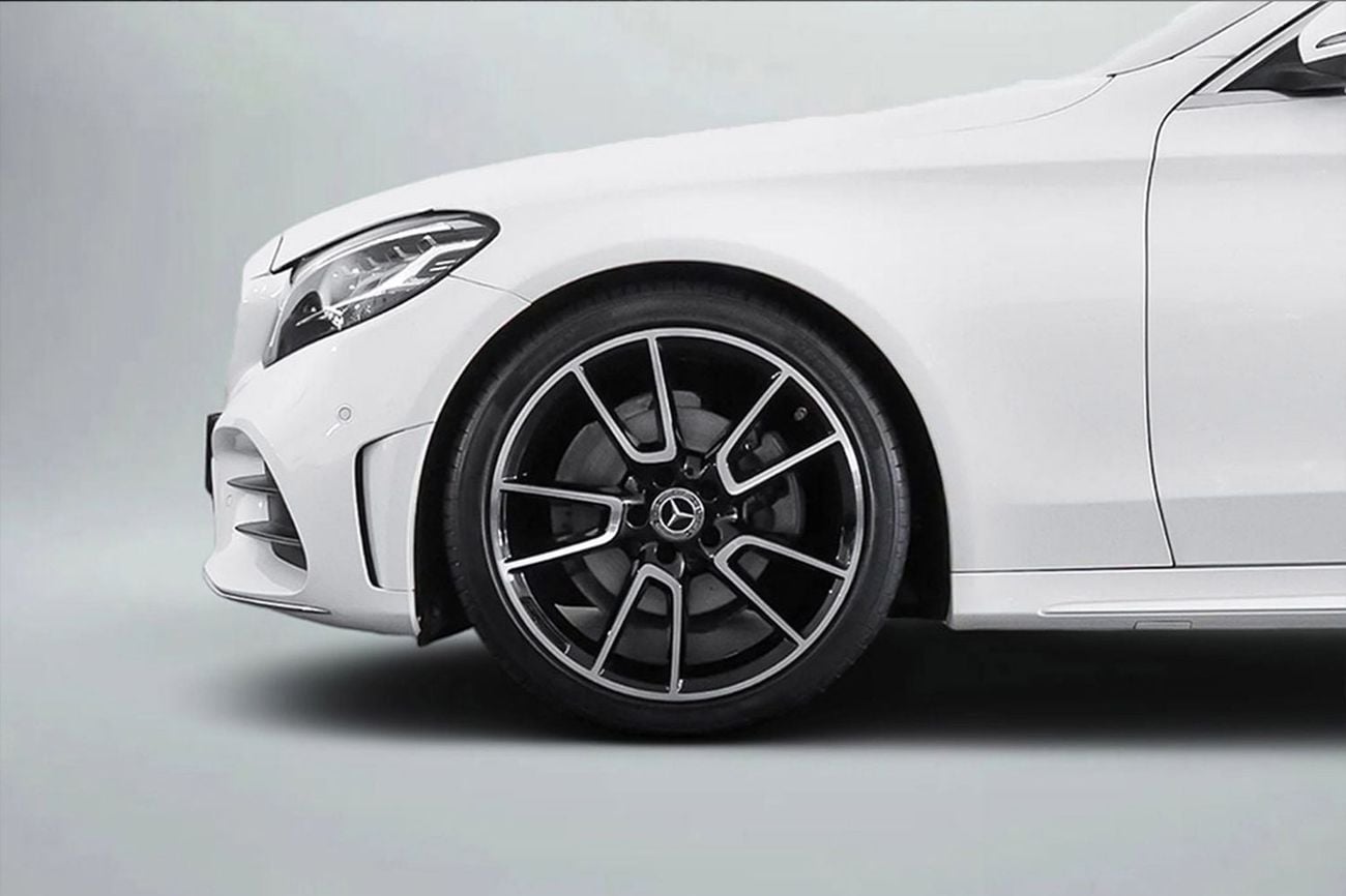 Mercedes Benz C200 STANDARD
