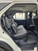 تويوتا فورتونر EXR/ V4/ 4WD / DVD REAR CAMERA / LEATHER SEATS / ORG MILEAGE / ONLY FOR EXPORT / LOT#99205