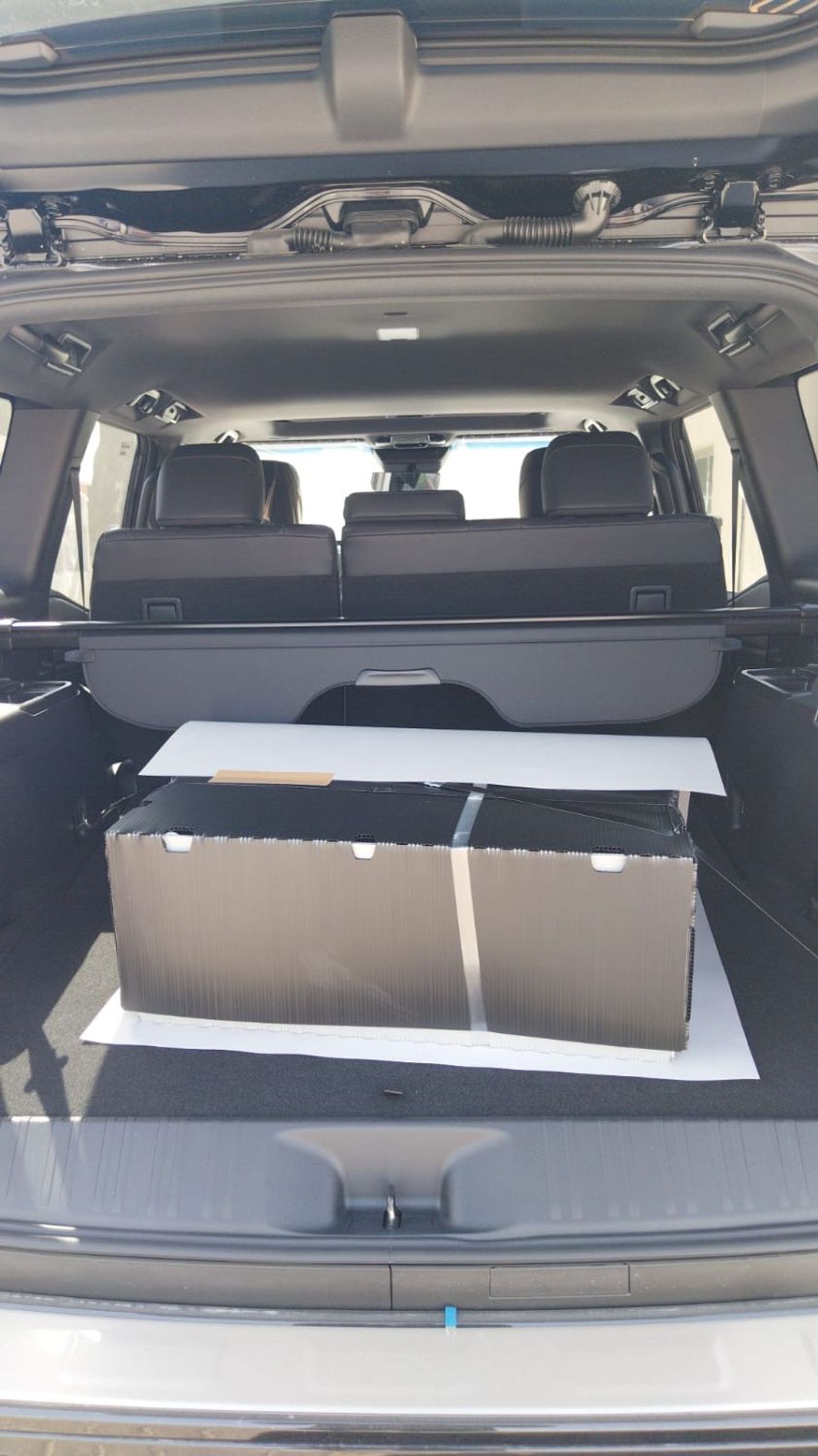 تويوتا برادو TOYOTA PRADO LUXURY + DIESEL 2.8L