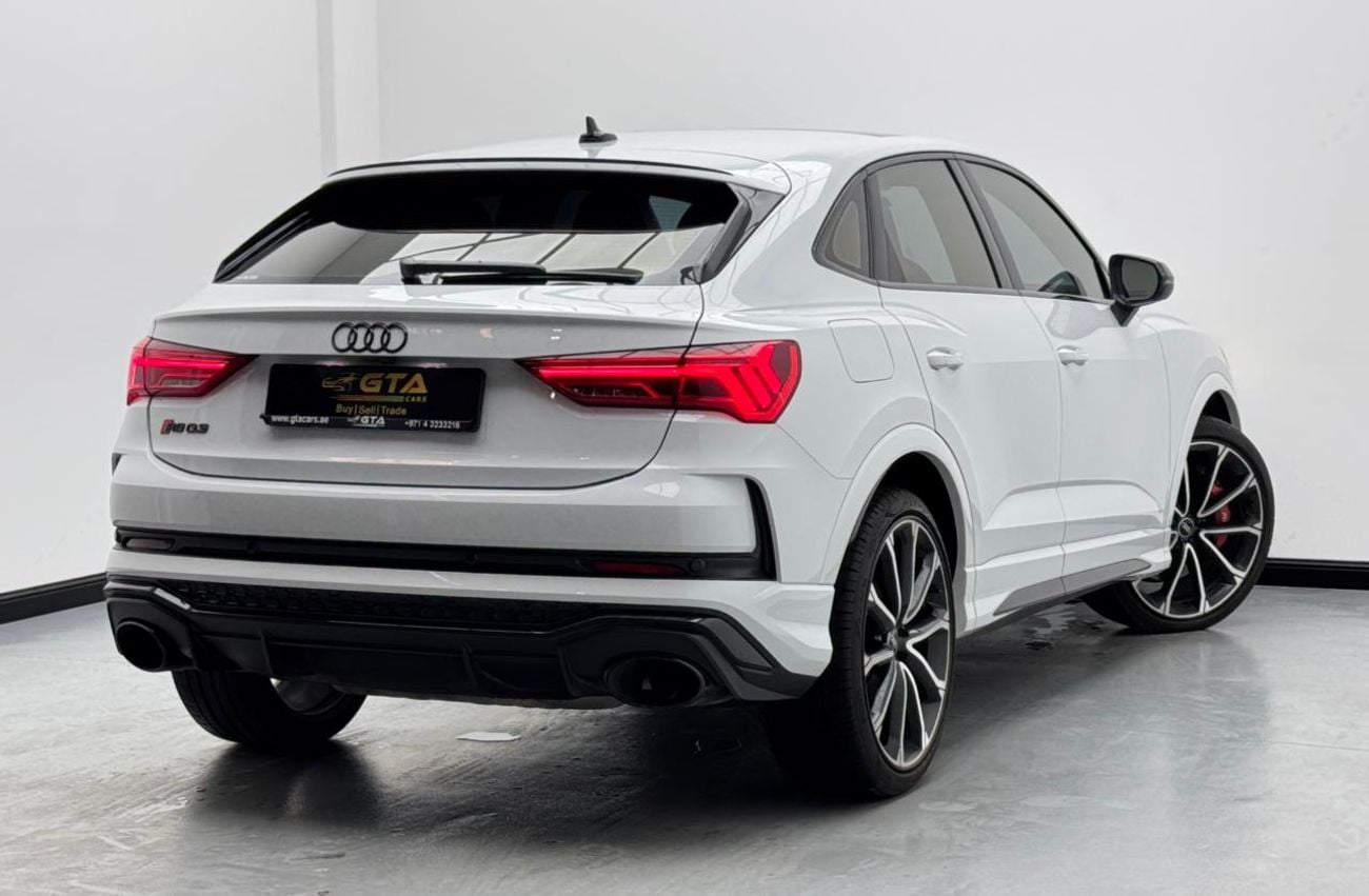 Audi RSQ3 STD 2022 Audi RSQ3 Quattro, 4/2027 Audi Warranty, Audi Service History, Excellent Condition, GCC