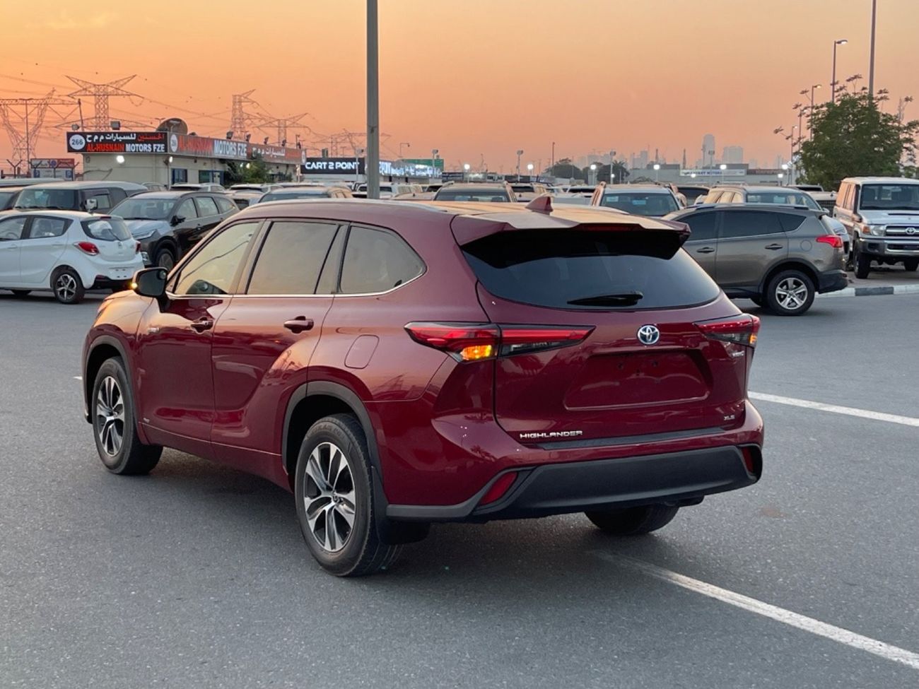 Toyota Highlander 2021 TOYOTA HIGHLANDER XLE HYBRID 4x4 IMPORTED FROM USA