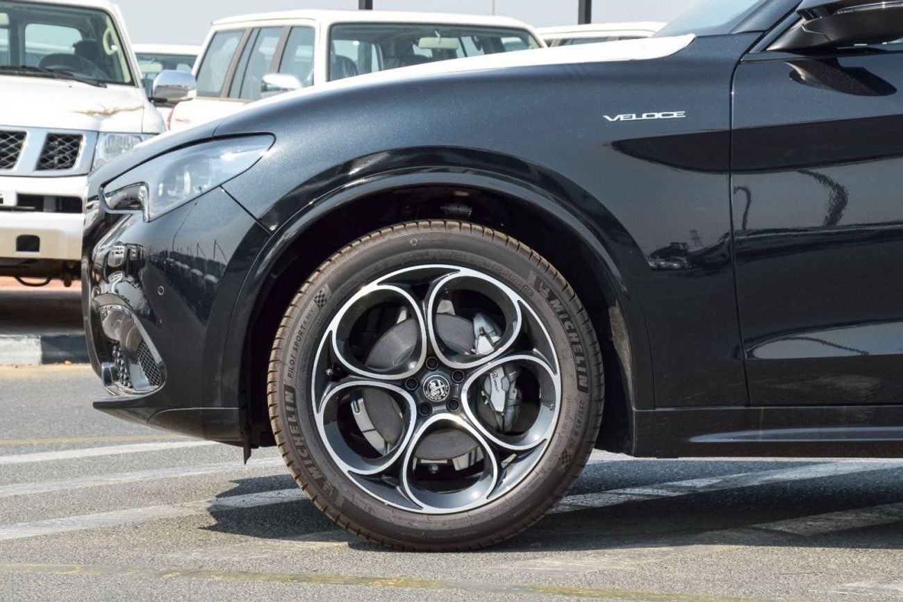 Alfa Romeo Stelvio ALFA ROMEO STELVIO VELOCE 2.0L AWD SUV 2023 | REAR CAMERA | PANORAMIC SUNROOF | PARKING SENSORS | WI