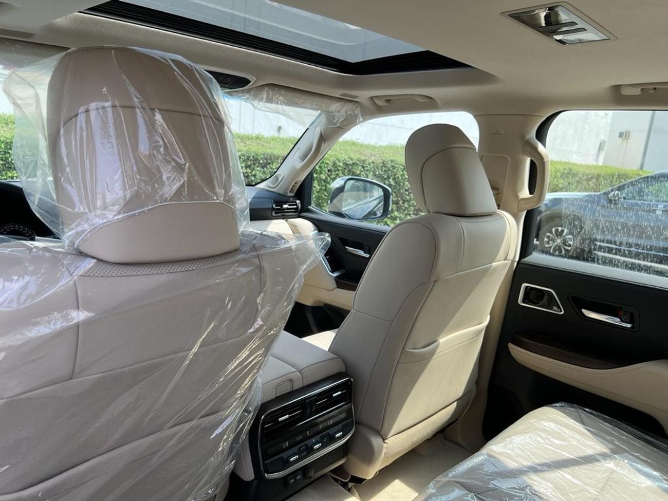 Toyota Land Cruiser 2025 Toyota Land Cruiser LC300 VX 3.5L V6 Twin Turbo Petrol A/T 4WD Export Only