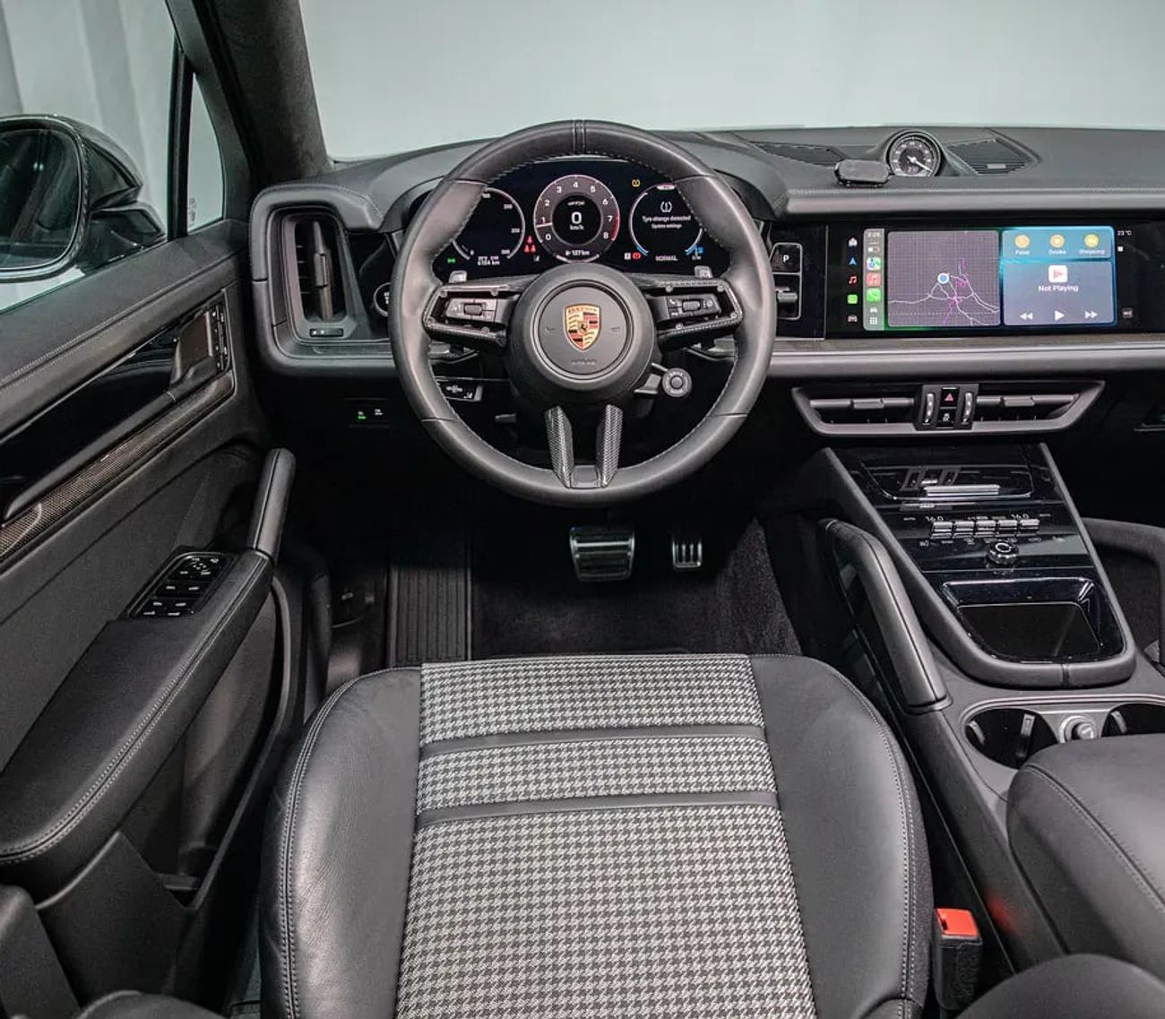 Porsche Cayenne Base Coupe