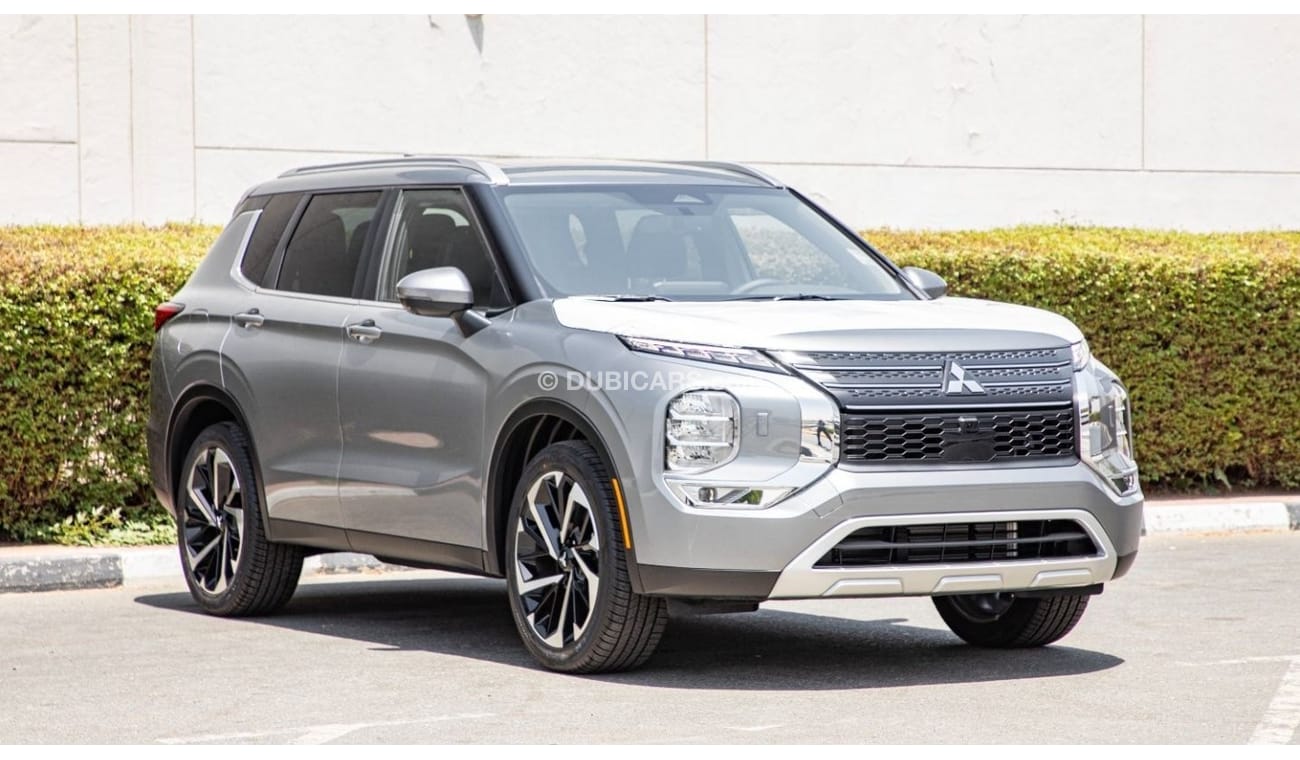 ميتسوبيشي آوتلاندر S-AWC 4WD/Pano-Roof/360camera/7seats. Local Registration +10%