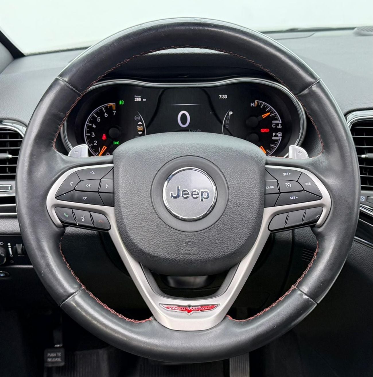 جيب جراند شيروكي TRAILHAWK 2019 Jeep Grand Cherokee Trailhawk, 2026 Jeep Warranty, Full Jeep Service History, GCC