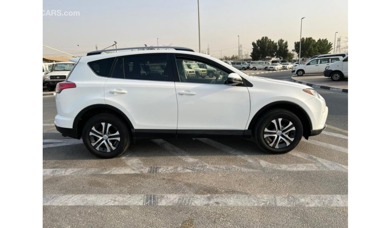 Toyota RAV4 2017 TOYOTA RAV4 LE AWD / EXPORT ONLY