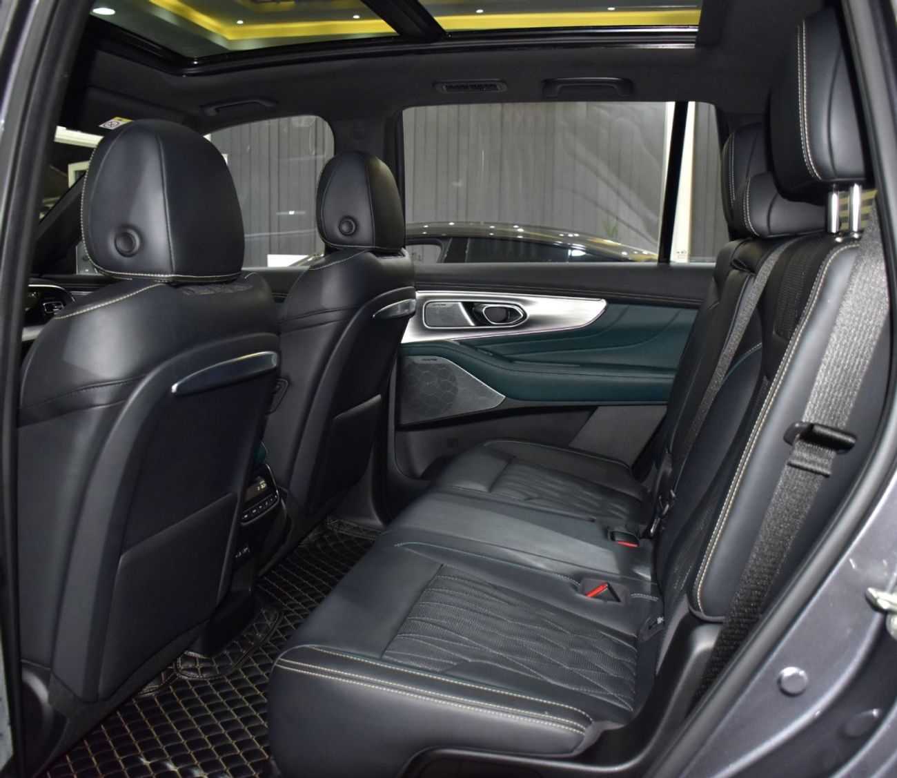 GAC GS8 EXCELLENT DEAL for our GAC GS8 i4WD ( 2024 Model ) in Grey Color GCC Specs