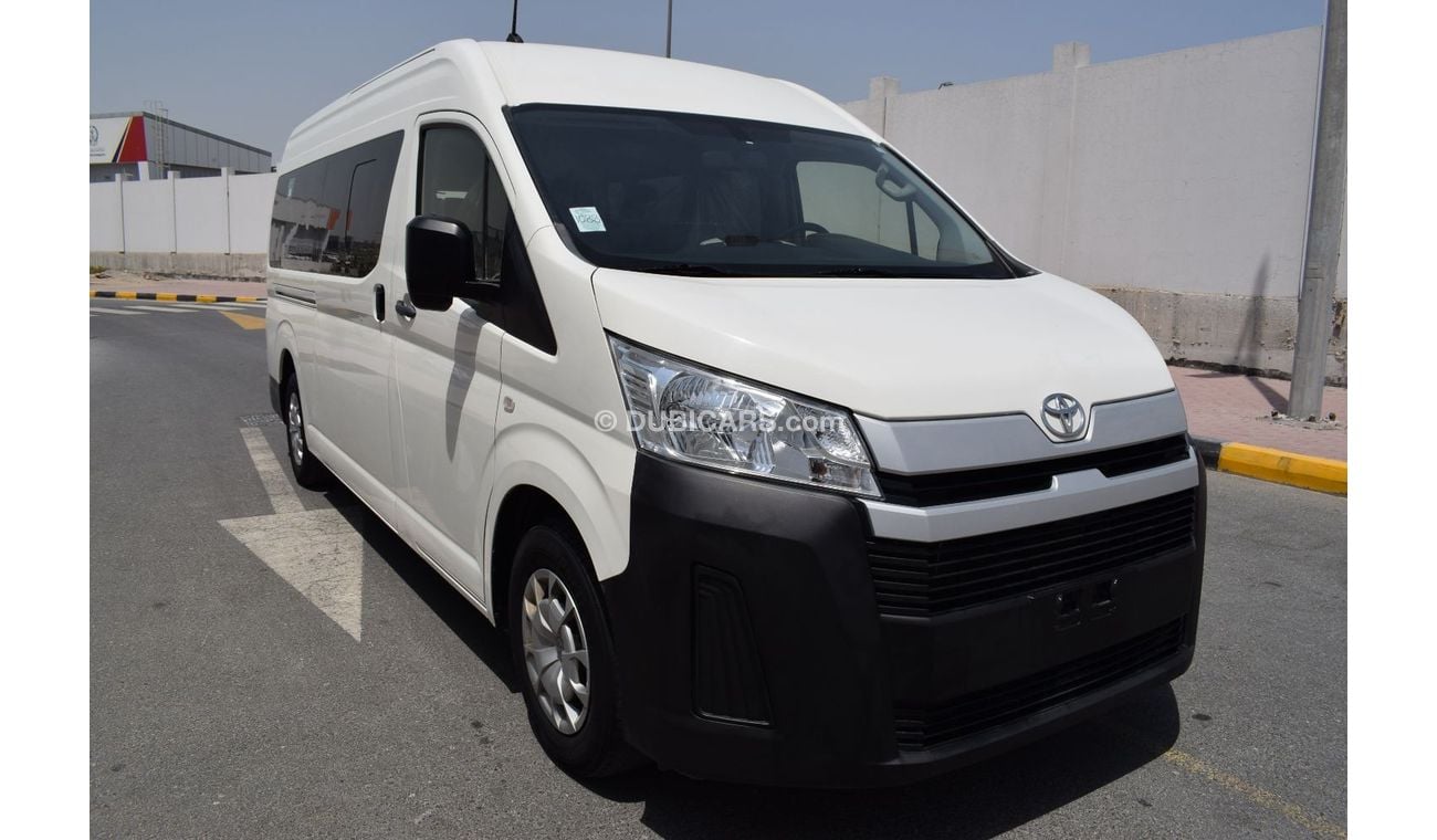 Toyota Hiace GLS - High Roof Toyota Hiace Highroof Bus 13 seater 3.5L, model:2020. Only done 83000 km