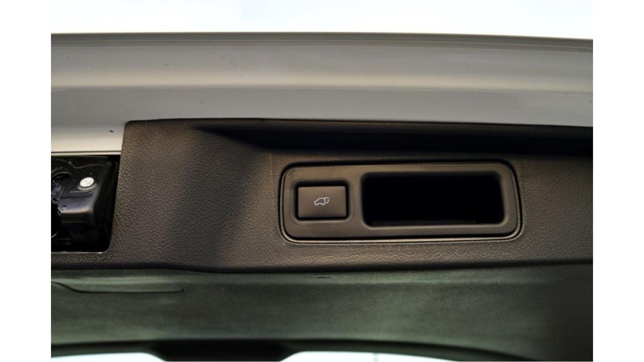 تويوتا فورتونر 2.8L Diesel 4WD 7 Seater Automatic