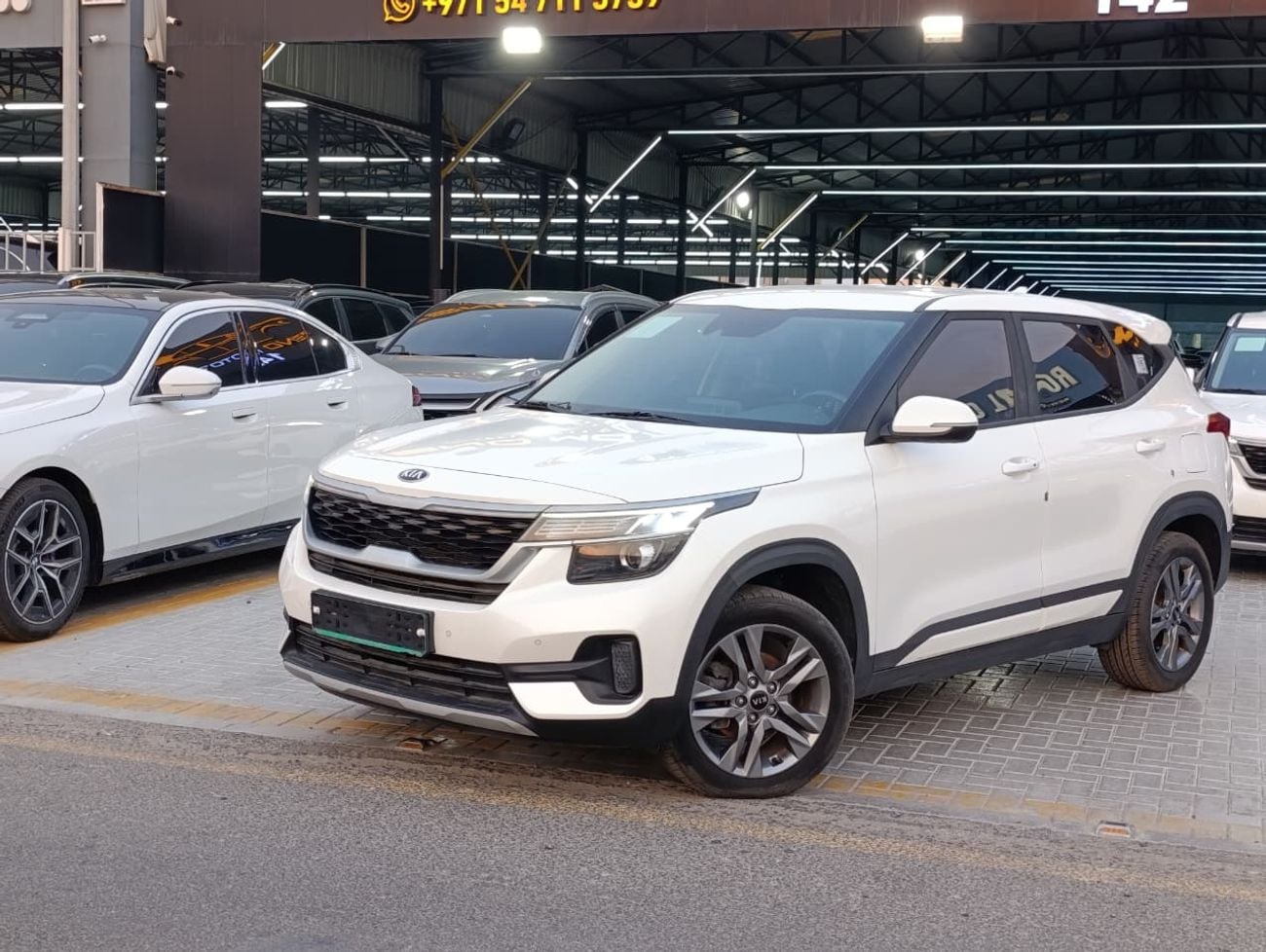 Kia Seltos EX