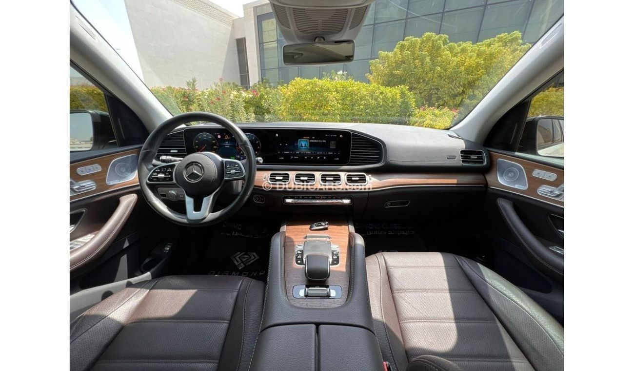 Mercedes-Benz GLE 450 AMG Mercedes GLE 450 AMG Panoramic V6  Head-up Display  2020 GCC Service Contract  Under Warranty