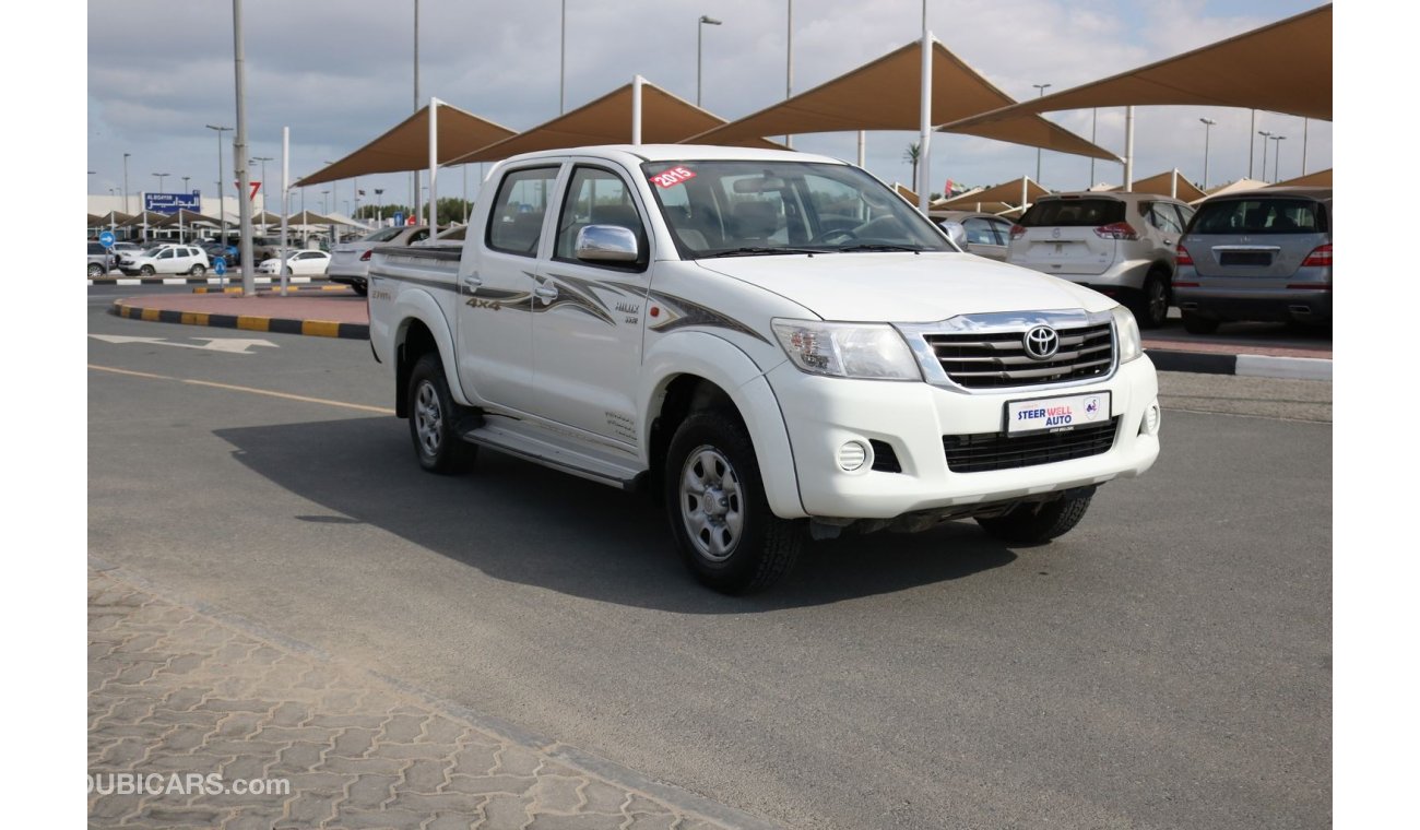 Toyota Hilux 4X4 AUTOMATIC PICKUP TRUCK WITH GCC SPECS