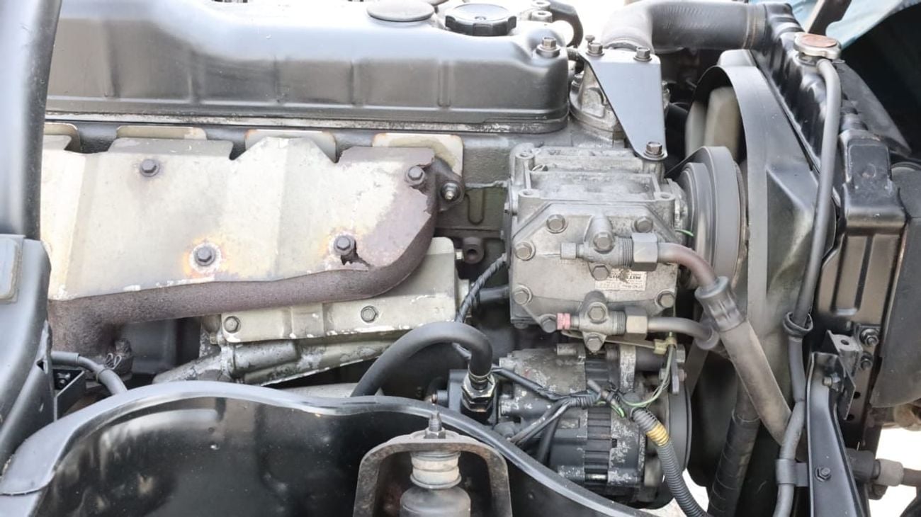 Mitsubishi Canter Van 