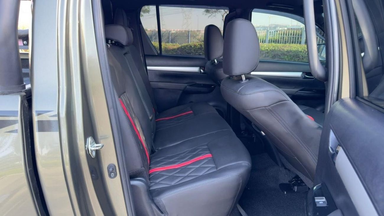 Toyota Hilux MODIFIED TO 2024 GR SPORTS | 2.8L DIESEL | GR ALLOY RIMS | AFTER MARKET SIDE FENDERS | RHD | 2019