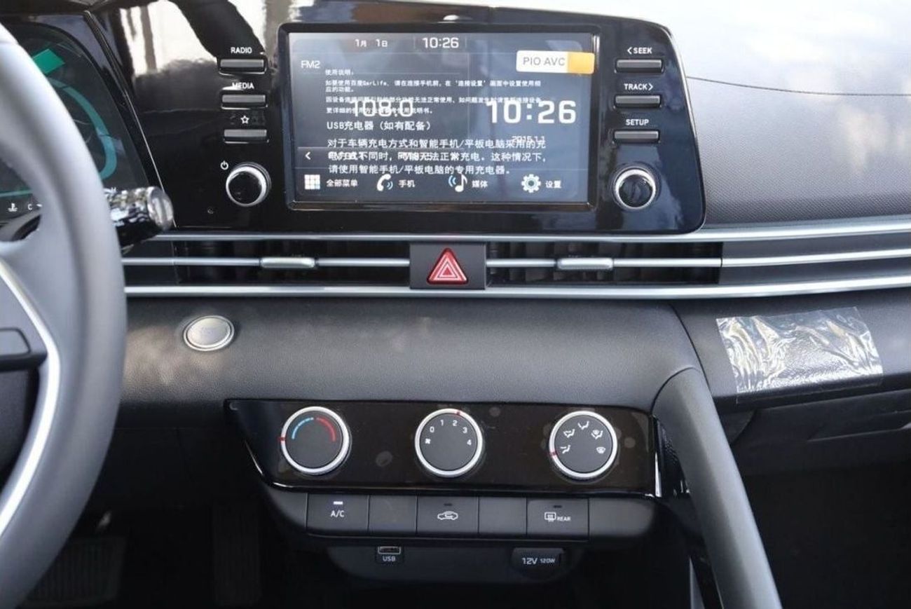 هيونداي إلانترا HYUNDAI_ELANTRA_GLX_1.5L_2024_FULL_OPTIONS