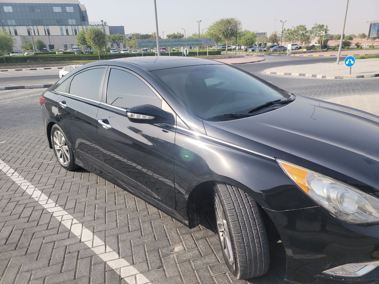 Hyundai Sonata Limited 2.4L