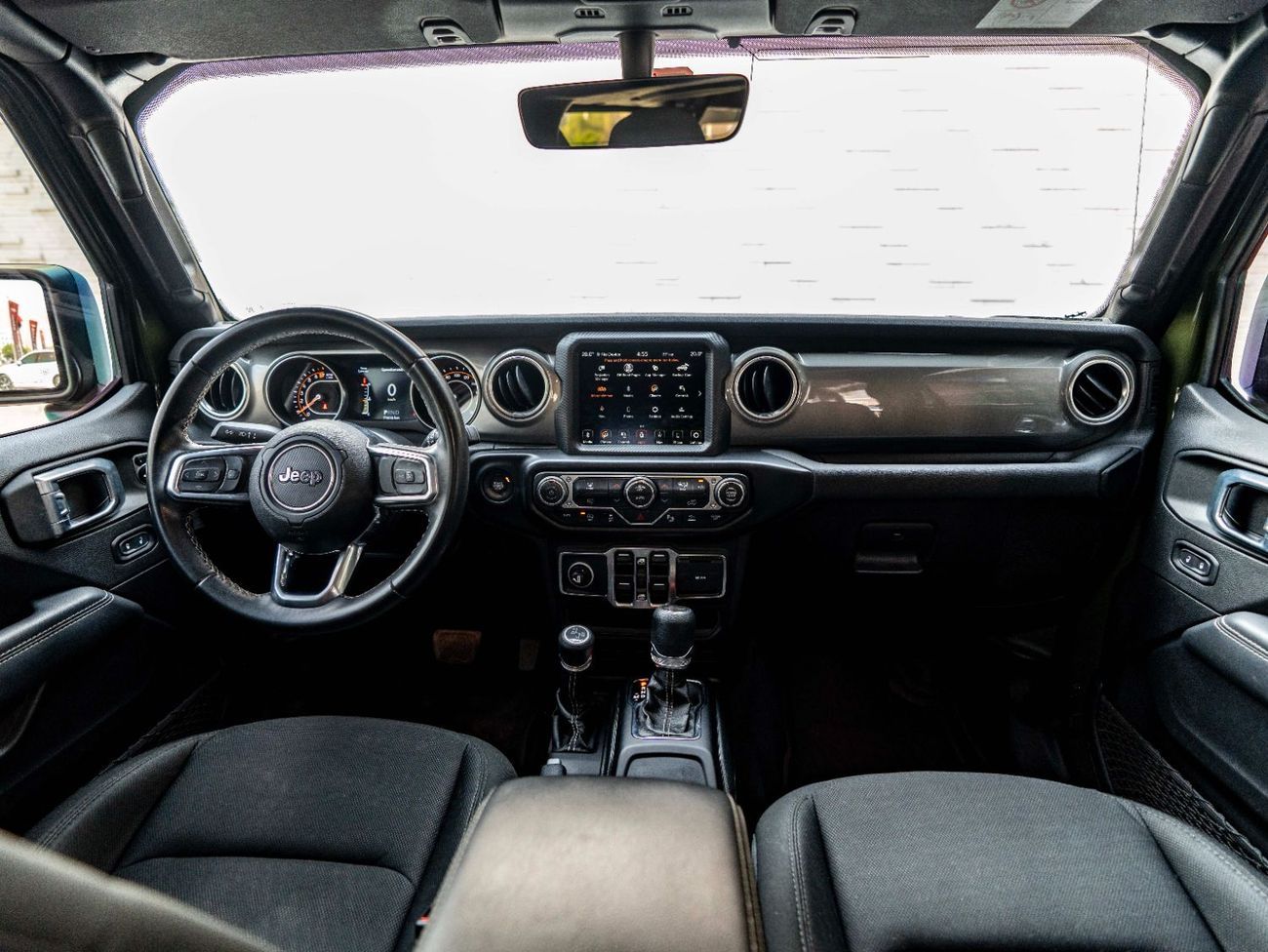 Jeep Wrangler Sahara 3.6L A/T (5 Seater)