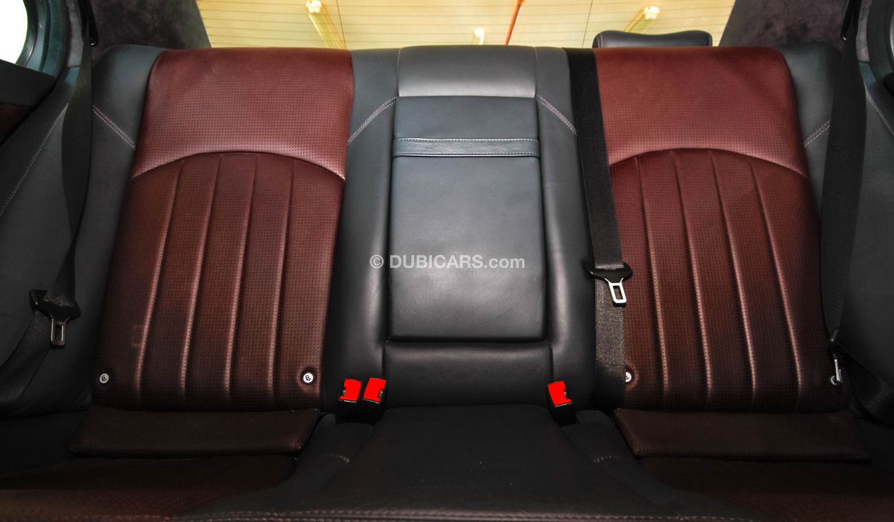 Mercedes-Benz E 55 AMG