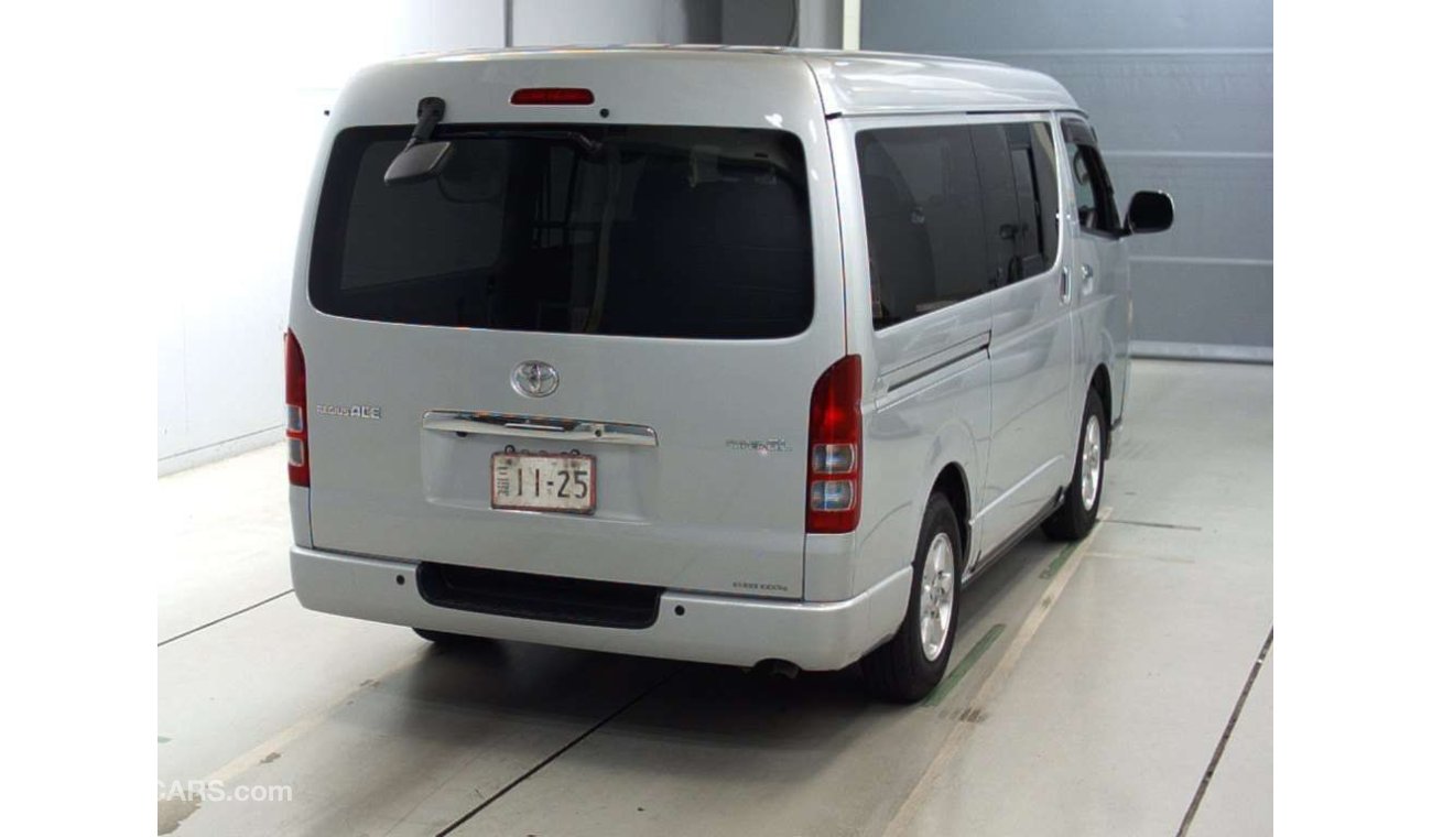 Toyota Hiace 2008