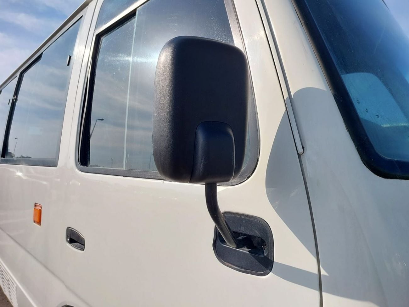 تويوتا كوستر TOYOTA COASTER BUS RHD 2010 MODEL 4.0 L DIESEL MANUAL(PM00184)