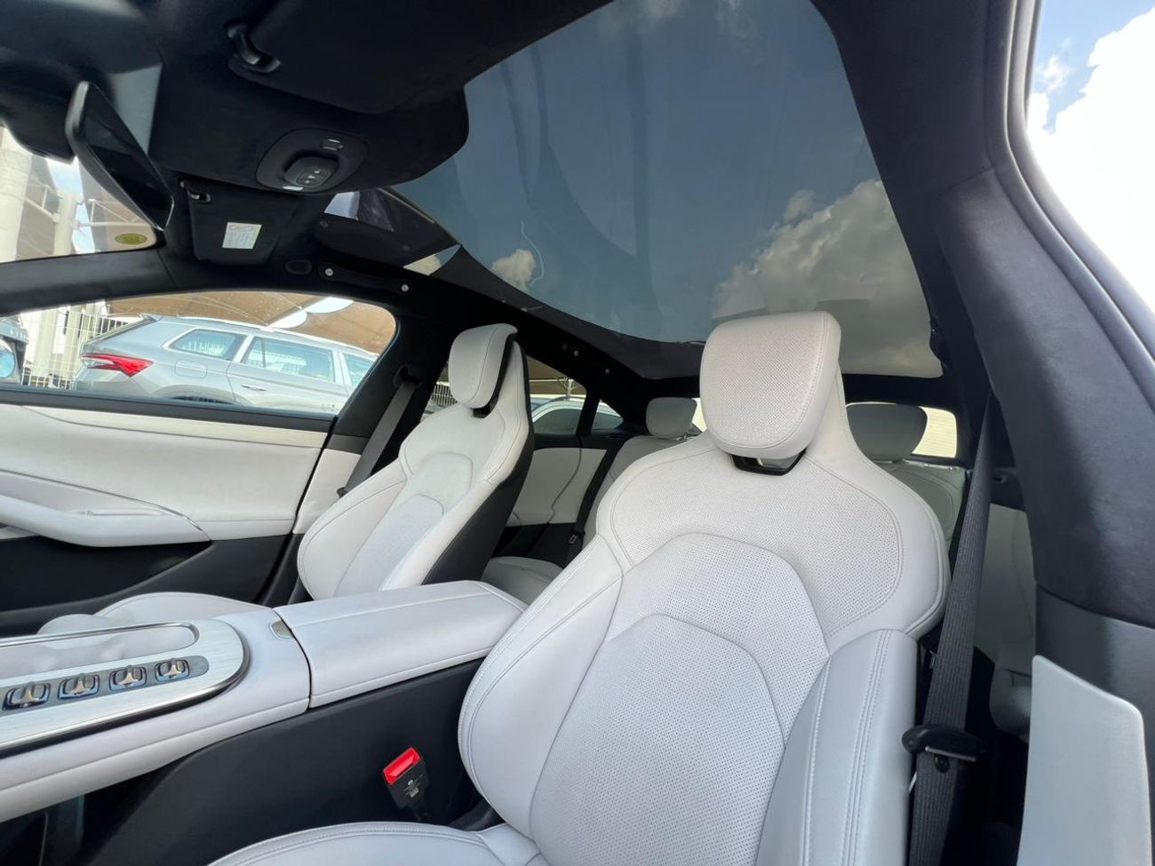 شاومى SU7 Xiaomi SU7