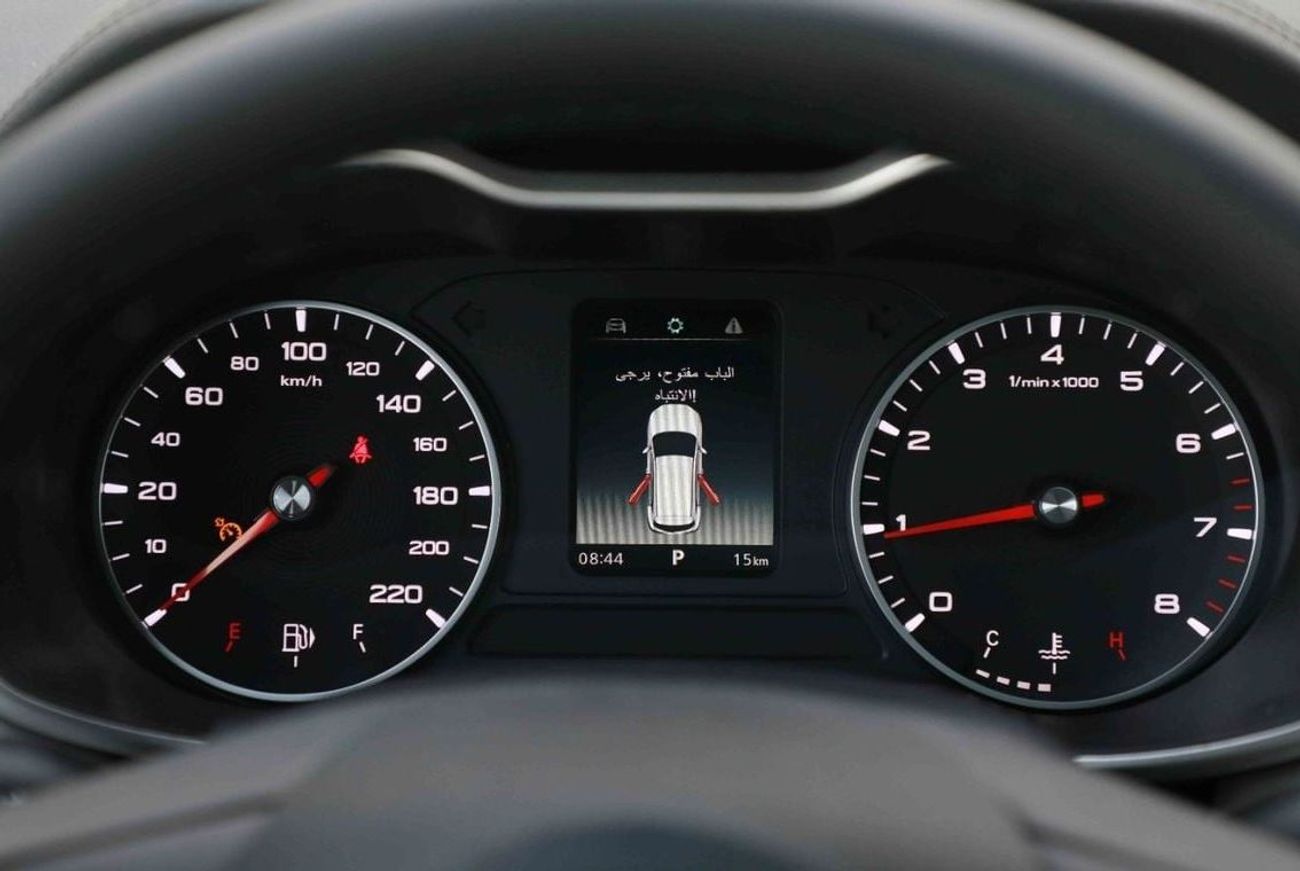 MG ZS 2025 MG ZS LUXURY 1.5 - WHITE inside BEIGE | Export Price