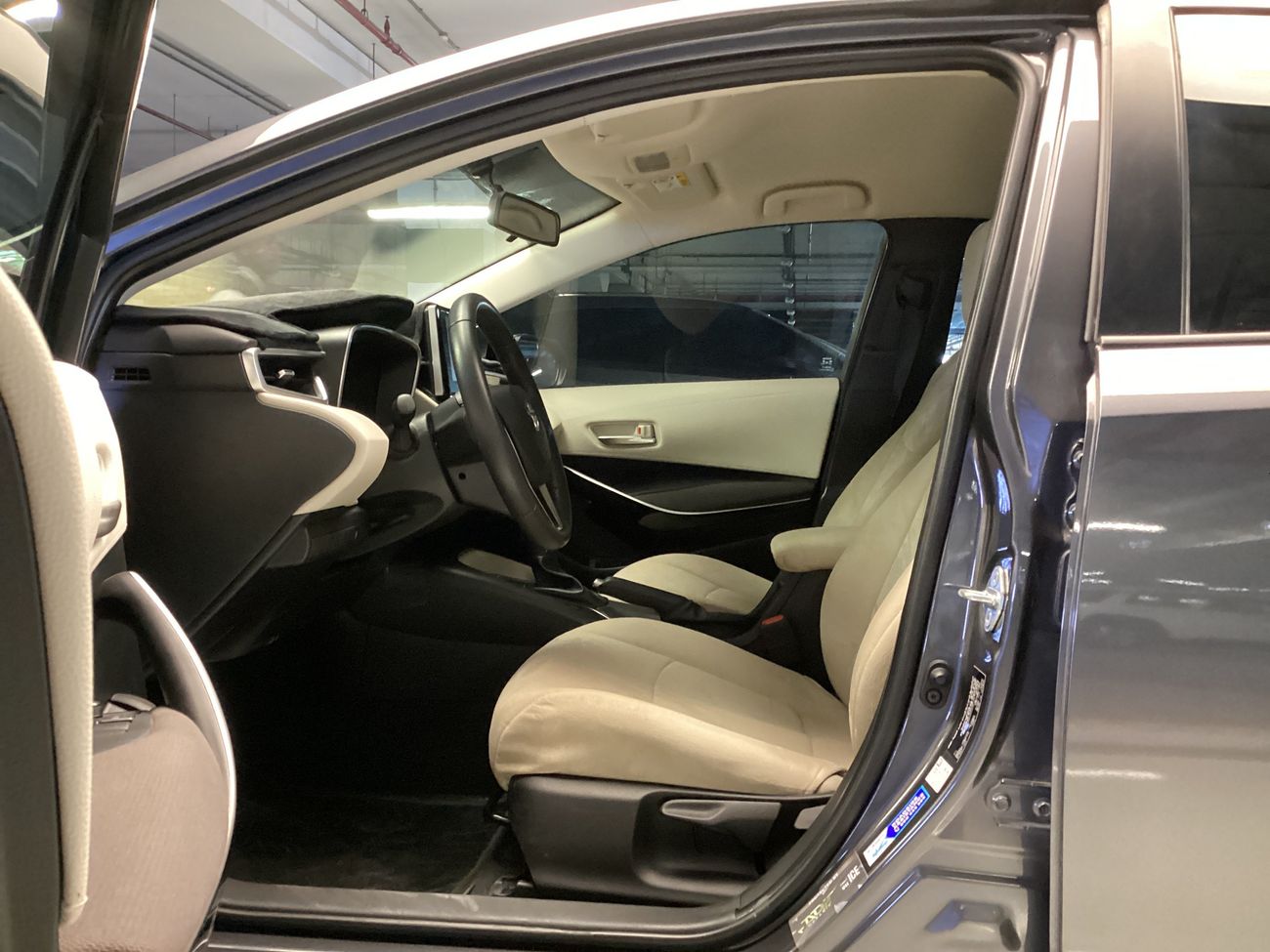 تويوتا كورولا GLI | شامل الضمان | 0 ﺪﻔﻋﺓ ﺃﻮﻟﻯ