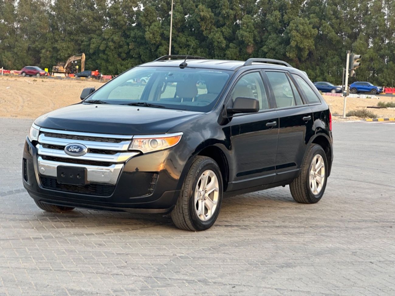 فورد إدج موديل 2014 خليجي حاله ممتازه من الداخل و الخارج