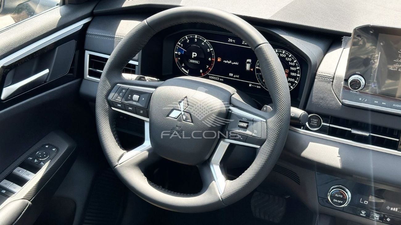 Mitsubishi Outlander Mitsubishi Outlander 2.5L 4WD MID OPTION 7-SEATER AT