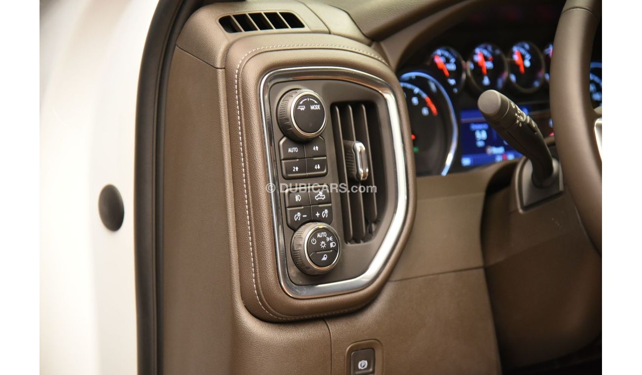 شيفروليه سيلفارادو Z71 LT TRAIL BOSS ✔ GCC Specs ✔ 2 Years Warranty