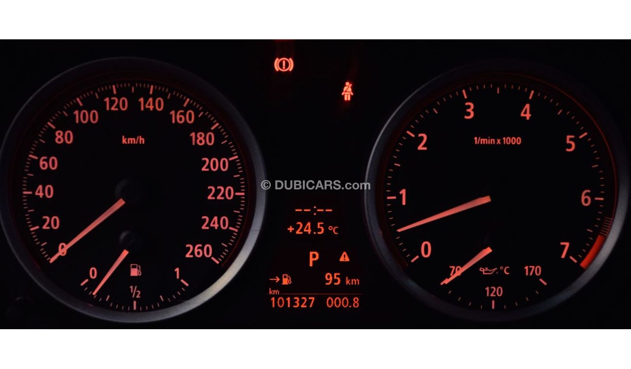 BMW 650i PERFECT CONDITION! BMW 650i 2006 Model!! in Silver Color! GCC Specs